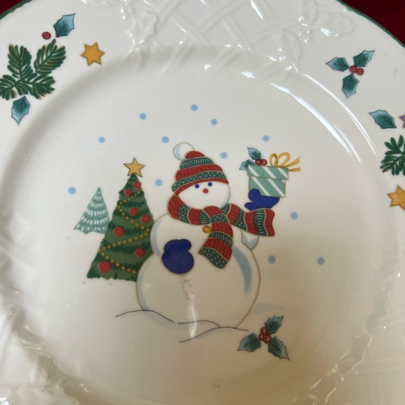 SALE!! Mikasa English Countryside Plate. Winter scene. 8.5”. - Picture 2 of 4